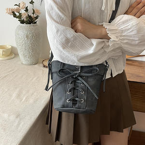 Bolso de Hombro Estilo Coreano, Nuevo Estilo Verano 2024, Moderno y a la Moda, Bolso Bandolera Simple. - Product Image 3