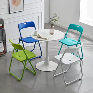 Meilleur prix Chaises pliantes modernes en plastique blanc Intérieur Extérieur Portable Empilable pour Chambre École Parc <span class=keywords><strong>Cuisine</strong></span> - Product Image 1