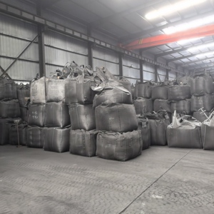 <span class=keywords><strong>Poudre</strong></span> de <span class=keywords><strong>charbon</strong></span> actif YIHANG pour la purification de la filtration des aliments et la décoloration du sucre Prix par tonne pour les additifs pétroliers - Product Image 3