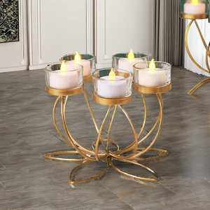 Bougeoir en fer forgé moderne et créatif fait à la main en gros, décoration de table à manger romantique, décoration de la maison, réutilisable - Product Image 2