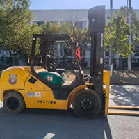 Penjualan Panas Forklift Bekas Komatsu 5 Ton Tersedia untuk Proyek Penanganan Material, Pasokan Importir, Pengadaan