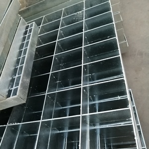 Grilles de drainage en acier galvanisé sur mesure, design moderne <span class=keywords><strong>pour</strong></span> trottoirs - Product Image 6