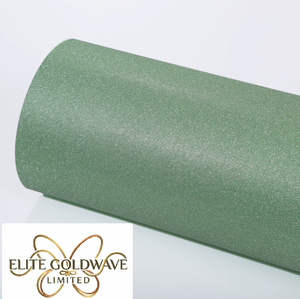 Papier cartonné perlé de couleur vert matcha 250g A4 avec poudre dorée pour emballage cadeau DIY, scrapbooking - Product Image 1