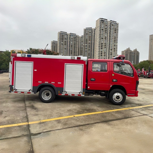 Vente directe usine : Camion de lutte contre l'incendie Dongfeng 4x2 avec petit réservoir d'eau de 3000L et pompe à eau pour usage urbain - Product Image 5