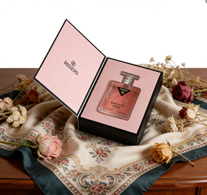 Parfum pour femmes, léger et élégant, senteur florale fruitée, longue tenue, eau de parfum, flacon vaporisateur portable, cadeau printemps/été - Product Image 1