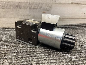 Usine en gros <span class=keywords><strong>de</strong></span> 60155034 électrovanne directionnelle <span class=keywords><strong>DS3</strong></span>-S20/10V-D24K7 avec le meilleur <span class=keywords><strong>prix</strong></span> d'usine - Product Image 3