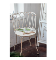 Ensemble de tables et chaises pliantes de bistrot français en fer antique avec finition durable thermolaquée pour la décoration intérieure