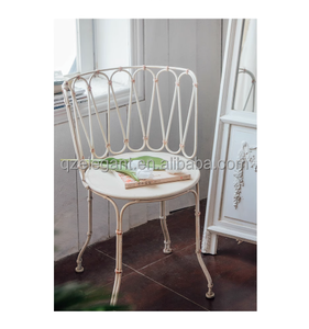 Set di Tavoli e Sedie Pieghevoli da Esterno in <span class=keywords><strong>Ferro</strong></span> Stile Bistrot Francese con Finitura Verniciata a Polvere Resistente per Arredamento Casa - Product Image 2