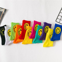 Chaussettes d'été confortables et mignonnes pour femmes, chaussettes longues et mignonnes de course pour femmes, décontractées et athlétiques, au prix de gros