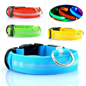 Collier électronique pour chien LED, réglable, clignotant, rechargeable, colliers réfléchissants LED pour chiens, produits anti-perte pour chiens de nuit - Product Image 1