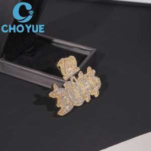 Colgante de Moissanita con Nombre Personalizado, Chapado en Oro Rosa de 18K, Joyería Unisex de Lujo Estilo Hip Hop, para Uso Diario - Product Image 2