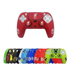 Ốp bảo vệ tay cầm chơi game Playstation PS5 Dualsense bằng silicon in lụa hình câu lạc bộ bóng đá - Product Image 1
