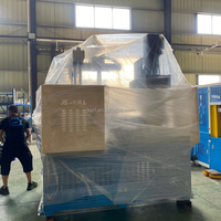 Machine automatique de haute précision pour le débosselage, le raccordement et le cintrage des extrémités de tubes en acier inoxydable et aluminium, pour la fabrication de collecteurs d'échappement et de systèmes d'air.