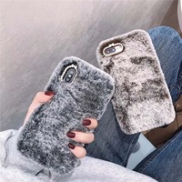 Couleur unie Design automne et hiver longue peluche TPU housse de téléphone portable pour Iphone 6 7 8 X Xr Xs 11 12 13 14 15 16 Pro Max