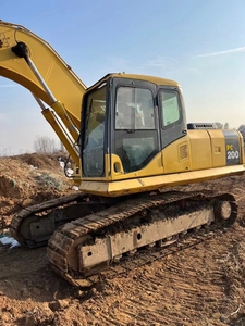 รถขุดตีนตะขาบ Komatsu PC200 pc220 ขนาด 20 ตัน ของแท้ สภาพดี ราคาดีที่สุด ชั่วโมงการใช้งานต่ำ มีสินค้าพร้อมขาย - Product Image 4