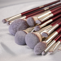Beauty-Hersteller Hochwertiges Veganes Rotes Make-up Pinsel-Set 15-teilig Private Label Puder- und Lidschatten-Pinsel-Set