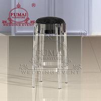 Plastique de tabourets de bar acrylique haut clair