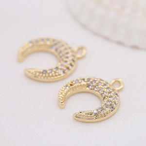 Liontin Bentuk Bulan Berlapis Emas 14K dengan Zirkon Mikro <span class=keywords><strong>Pave</strong></span> untuk Desain Fashion - Product Image 4