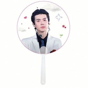 Proveedor de Fábrica, Abanico Plegable de PVC Personalizable, Regalo Empresarial con Temática de Estrellas para Fans de Ídolos de Kpop y Personajes de Anime - Product Image 1