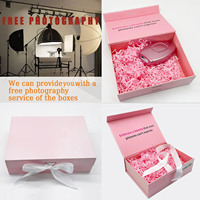 Boîte-cadeau de papier d'emballage magnétique pliable noir rose d'impression mate de luxe personnalisée brillante avec fermeture magnétique