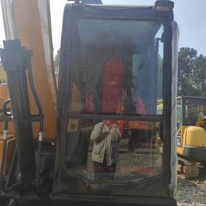 Excavatrice sur chenilles Sany 95C d'occasion de haute qualité, modèle 2023, en bon état avec moteur fiable, engrenages et roulements - Prix avantageux - Product Image 5