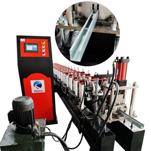 מכונת עיצוב פרופילים למסילות הכוונה, מכונת עיצוב פרופילים לדלתות תריס גלילה, מכונת ייצור תחתית לדלתות תריס גלילה - Product Image 1