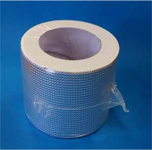 Rouleaux d'étanchéité <span class=keywords><strong>de</strong></span> toit <span class=keywords><strong>pour</strong></span> l'imperméabilisation <span class=keywords><strong>Bande</strong></span> d'étanchéité <span class=keywords><strong>de</strong></span> <span class=keywords><strong>bitume</strong></span> auto-adhésive - Product Image 3