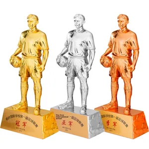 MVP Kidsren trofeo in resina da calcio placcato in oro eccezionale medaglia di riconoscimento del giocatore per centrocampista in avanti e marcatore difensore - Product Image 4