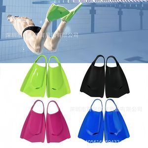 Palmes de plongée en apnée en silicone à talon ouvert, rigueur moyenne, équipement de natation et de plongée pour adulte - Product Image 1