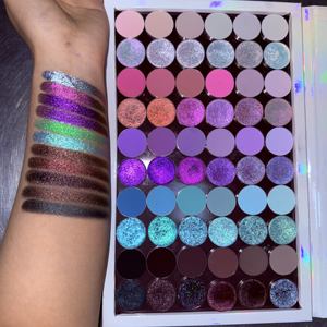 Индивидуальная палетка прессованных теней для век с эффектом дуохром и мультихром, матовая, <span class=keywords><strong>200</strong></span> цветов в наличии - Product Image 2