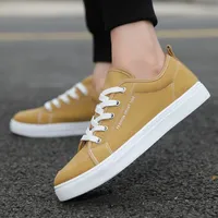 Baskets décontractées assortis avec tout pour hommes, chaussures de sport, de course à pied pour tennis, nouveau design, printemps, 2020