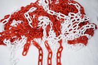 Chaîne de sécurité en plastique rouge et blanche, 25 m x 6 mm, chaîne de barrière pour le contrôle des foules, chaîne d'avertissement haute visibilité