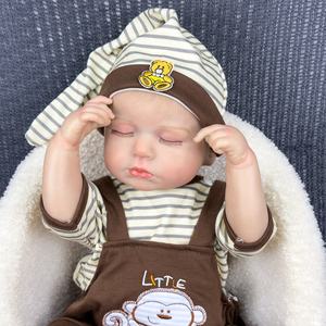 HYrebornbaby Muñeca <span class=keywords><strong>Reborn</strong></span> de 18 Pulgadas, Regalo Infantil, Muñeca de Simulación de Plástico <span class=keywords><strong>con</strong></span> <span class=keywords><strong>Ojos</strong></span> <span class=keywords><strong>Cerrados</strong></span> para Niños - Product Image 4