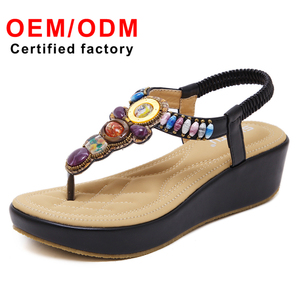 Mới chống trượt của phụ nữ mùa hè bãi biển retro đính cườm kích thước lớn nêm dép cổ điển quá khổ Thời Trang Giày phụ nữ - Product Image 3