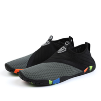 Chaussures aquatiques antidérapantes personnalisées à prix réduit, directement de l'usine