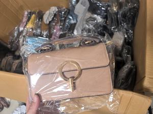 二手女包混合款式随机发货什锦手袋批发清仓低价非洲 - Product Image 3