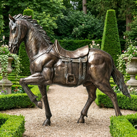 Sculpture en bronze artisanale de cheval en pleine pose de levage – Art équestre sur mesure pour hôtels, châteaux et espaces professionnels