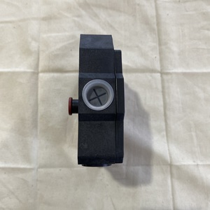 Interrupteur de porte de sécurité D4JL-1QFA-D6 27508Z d'origine en stock - Product Image 2