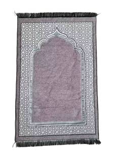 Alfombra de Oración Musulmana de Alta Calidad, Tejida en Chenilla con Reverso de Poliéster, 70x110cm, Lavable, para el Hogar y Viajes - Product Image 2