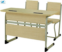 Offre Spéciale Moyen-Orient Asie Afrique Type MDF Table Top School Classroom Furniture Double Student Desk and Chairs Set
