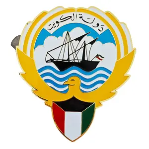 U.A.E kuwait phổ biến tùy chỉnh cờ hình dạng xe huy hiệu với vít và hạt mềm men kết thúc