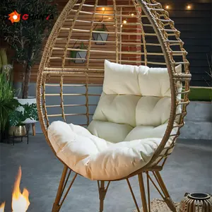 2024 nouveau style industriel chaud accueilli chaise en rotin extérieur jardin tissé chaise en rotin