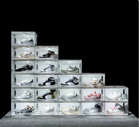 Meuble à chaussures mural transparent en plastique avec éclairage à commande vocale, boîte de rangement pour baskets et organisateur de chaussures de basketball
