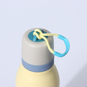 Nueva Taza de Agua Aislada al Vacío de Acero Inoxidable 304, Portátil, con Cordón, para Deportes al Aire Libre - Product Image 3