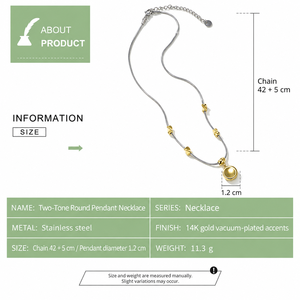 Collier pendentif rond bicolore en acier inoxydable plaqué or 14 carats sous vide avec chaîne serpent - Product Image 4