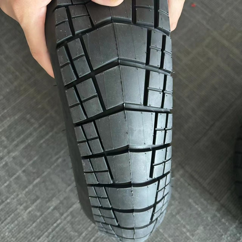 20インチ ファットバイクタイヤ 20x4.0 新デザイン 26x4.0 20x3.0 26x3