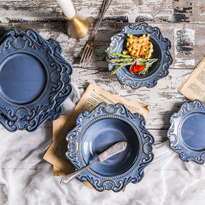 Ensemble de vaisselle en céramique de style baroque, assiettes et bols de style occidental, vente en gros - Product Image 1