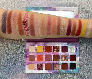 Palette d'ombres à paupières de maquillage 18 couleurs scintillantes pigmentées Top vente en gros de cosmétiques coréens mats à haute teneur en pigments - Product Image 3