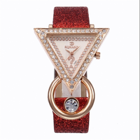Montre à quartz triangulaire de luxe LP44 pour femmes, montre-bracelet en diamant rose, ensemble cadeau de 4 pièces, accessoires de bijoux de mode pour un usage quotidien
