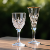 Verre à vin vide de luxe de style chinois, nouveau, en cristal taillé coloré sur mesure, 170-320 ml, avec logo personnalisé, teinté rose et rouge